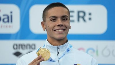 Romanian teenager David Popovici breaks 13-year-old world record for men's 100m freestyle at European titles