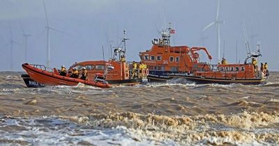 Teenage boy's body pulled from sea at Skegness after UK heatwave horror