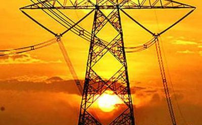 A.P. DISCOMs to clear their dues to generators amounting to ₹17,060 crore in a year: special CS (energy) Vijayanand