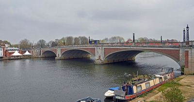 Man's body recovered from River Thames near Hampton Court