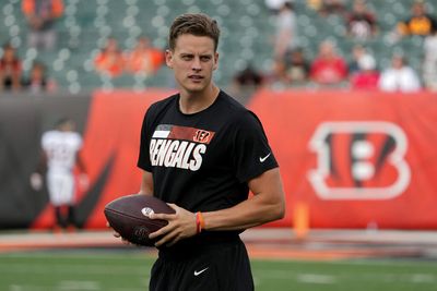 See it: Joe Burrow makes his return to Bengals training camp