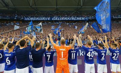 Schalke get knocked down, but get up again to show they are no joke