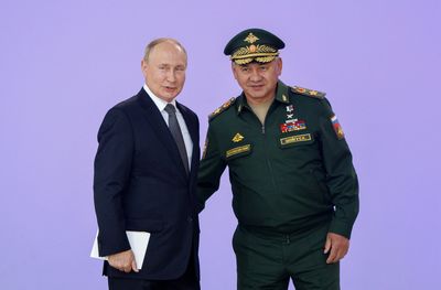 Ignoring Ukraine setbacks, Putin touts 'superior' Russian weapons exports
