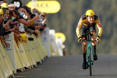 'Tank is empty': Dutch cycling star Dumoulin retires