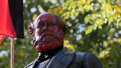 Controversial William Crowther statue to be removed after Hobart City Council vote