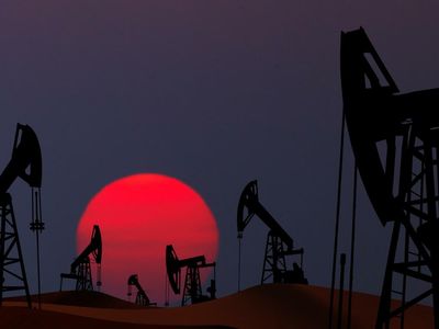 It's Slick In The Oil Patch: What Are Crude Oil Futures Saying About The Prices Ahead?