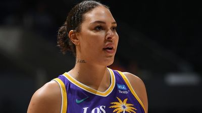 Liz Cambage stepping away from WNBA after leaving LA Sparks