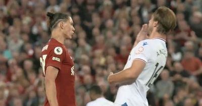 Liverpool's Darwin Nunez red card headbutt video sees Joachim Andersen floored in shocking moment on live TV