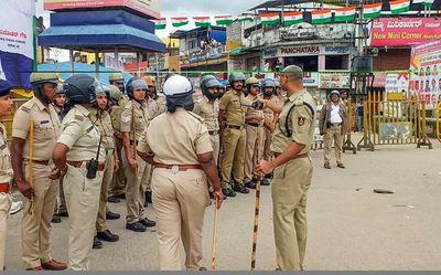 Savarkar portrait row: Pillion riders on two-wheelers prohibited in Shivamogga