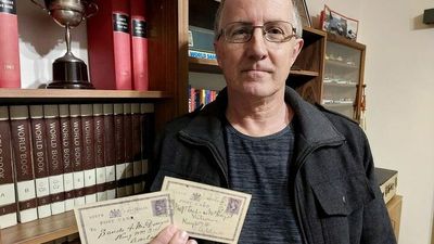 One-penny postcard bought on eBay returns to Gladstone