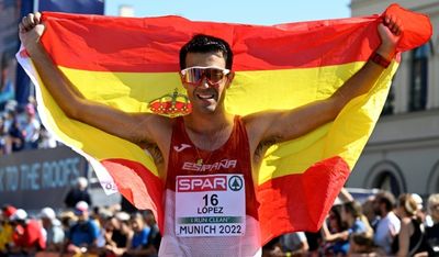 Spain's Lopez dominates European 35km race walk