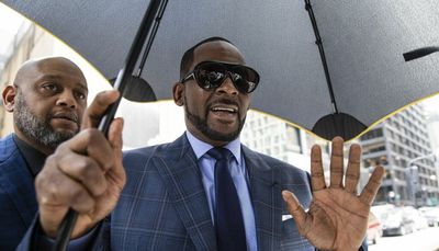 Jury of 8 women, 4 men selected to decide R. Kelly’s fate in latest Chicago trial