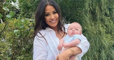 Jess Wright 'feeling pressure' to snap back into shape after welcoming son