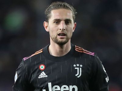 Adrien Rabiot: Manchester United end interest in Juventus midfielder over wage demands