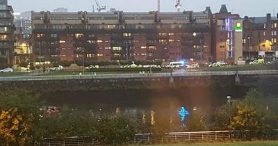 Glasgow emergency services race to River Clyde amid reports of 'person in difficulty' in water