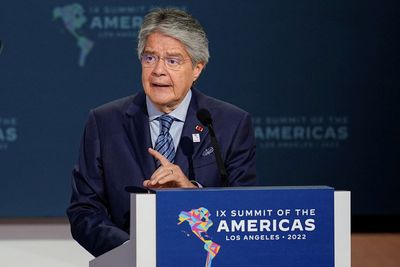 Ecuador president going to U.S. cancer center following melanoma diagnosis