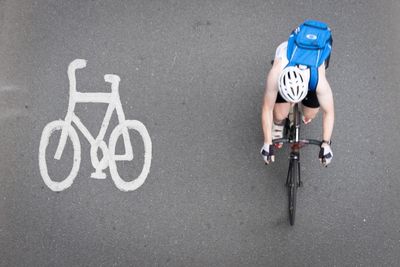 Grant Shapps considering creating 20mph speed limits for cyclists