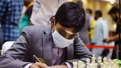 FTX Crypto Cup: Praggnanandhaa beats Giri, notches up second straight win