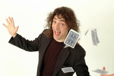 Jerry Sadowitz doing voiceover work at Fringe following show cancellation