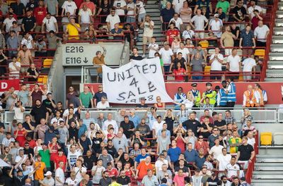 ‘I’m buying Manchester United’: Elon Musk ‘joke’ tweet charges debate over struggling club’s future