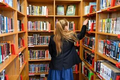 Schools leader warns of ‘spiral of decline’ in English Literature A-levels