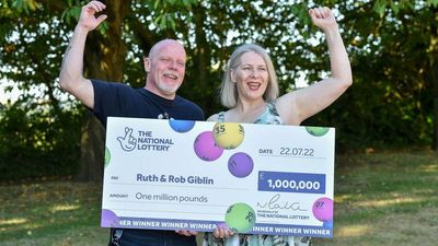 Couple Left Stunned After Winning More Than $1 Million On The Lottery And Thinking It Was A Scam