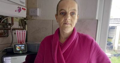 Mum hospitalised after skipping meals to feed kids may have to start begging