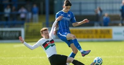 Glentoran announce signing of Coleraine youngster Kirk McLaughlin