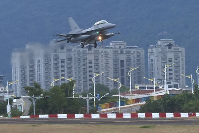 Taiwan's air force flexes muscles in face of Chinese war games
