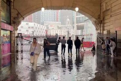 Commuter hell as stations across the capital close amid heavy flooding