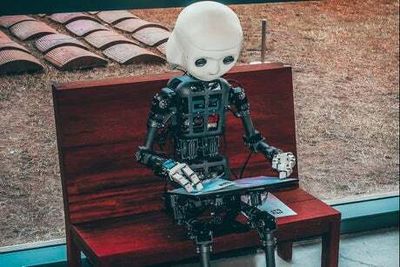 What does artificial intelligence actually mean — and how similar is it now to our brains?