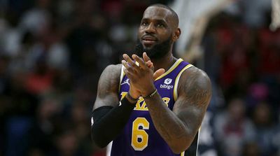 Report: LeBron, Lakers Agree on Two-Year, $97.1 Million Extension