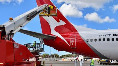 Qantas' takeover of FIFO airline hits roadblock, ASX slips as UK inflation surges to highest since 1982