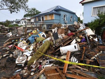 Questions over NSW flood victims' buyback