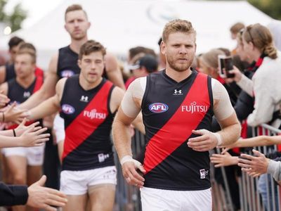 Essendon's Hurley calls time on AFL career