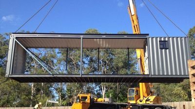 Regional South Australian council warns over potential health risks of unapproved shipping container homes