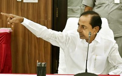 Be vigilant against divisive forces, says CM