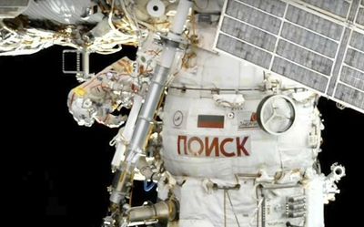 Russian spacewalk ends early after spacesuit battery malfunctions