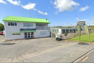 New Zealand: Human remains found in suitcases bought at auction were two small children