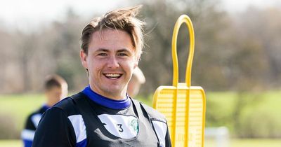 Former Hibs star Scott Allan completes free transfer as he opens up on key factors behind move