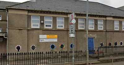 Pupils horrified at armed daylight car robbery attempt outside Lanarkshire school