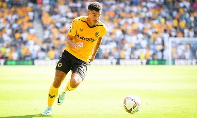 Nottingham Forest agree £35m fee with Wolves for Morgan Gibbs-White