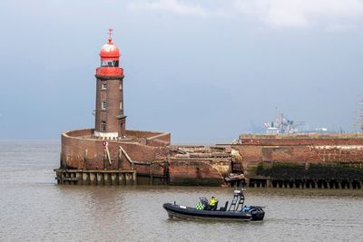 Leaning lighthouse tower of Bremen could collapse into sea