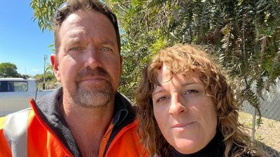 Mould in rental home prompts Queensland tenant's petition to make landlords fix damage