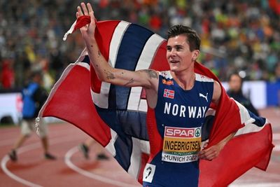 Norway's Ingebrigtsen dominates 1500m for Euro double-double