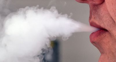 Free e-cigarette vouchers help two in five smokers to quit in pilot study