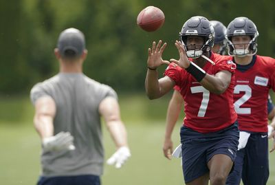 Seahawks Highlights: Geno Smith throws a rainbow ball to Penny Hart for 41 yards