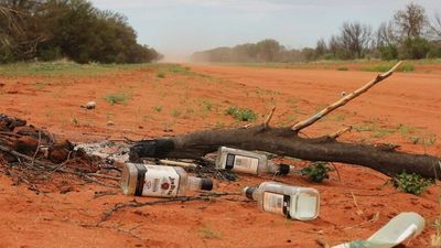 Health and police data to be used to monitor fallout of alcohol bans ending in Northern Territory