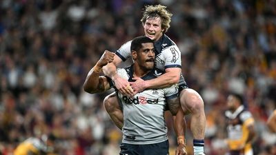 Melbourne Storm, North Queensland Cowboys fire NRL finals warning shots with massive wins over Broncos and Warriors