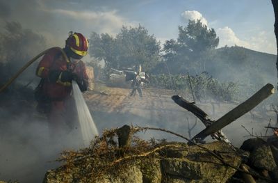 Spain wildfire resumes, threatening natural park